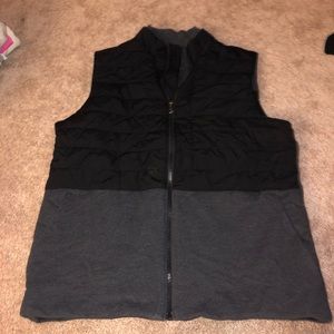 Lululemon vest re-posh